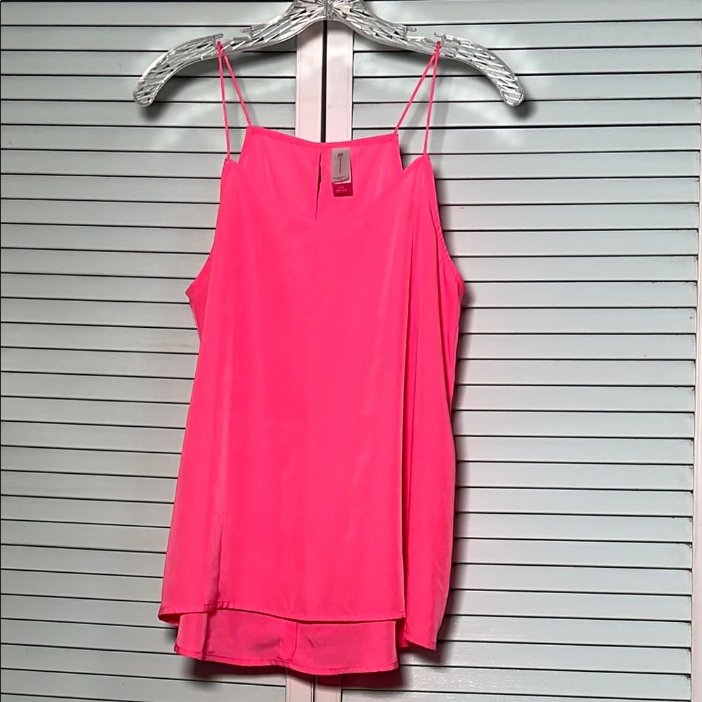 Women's Vibrant Pink Sleeveless Top